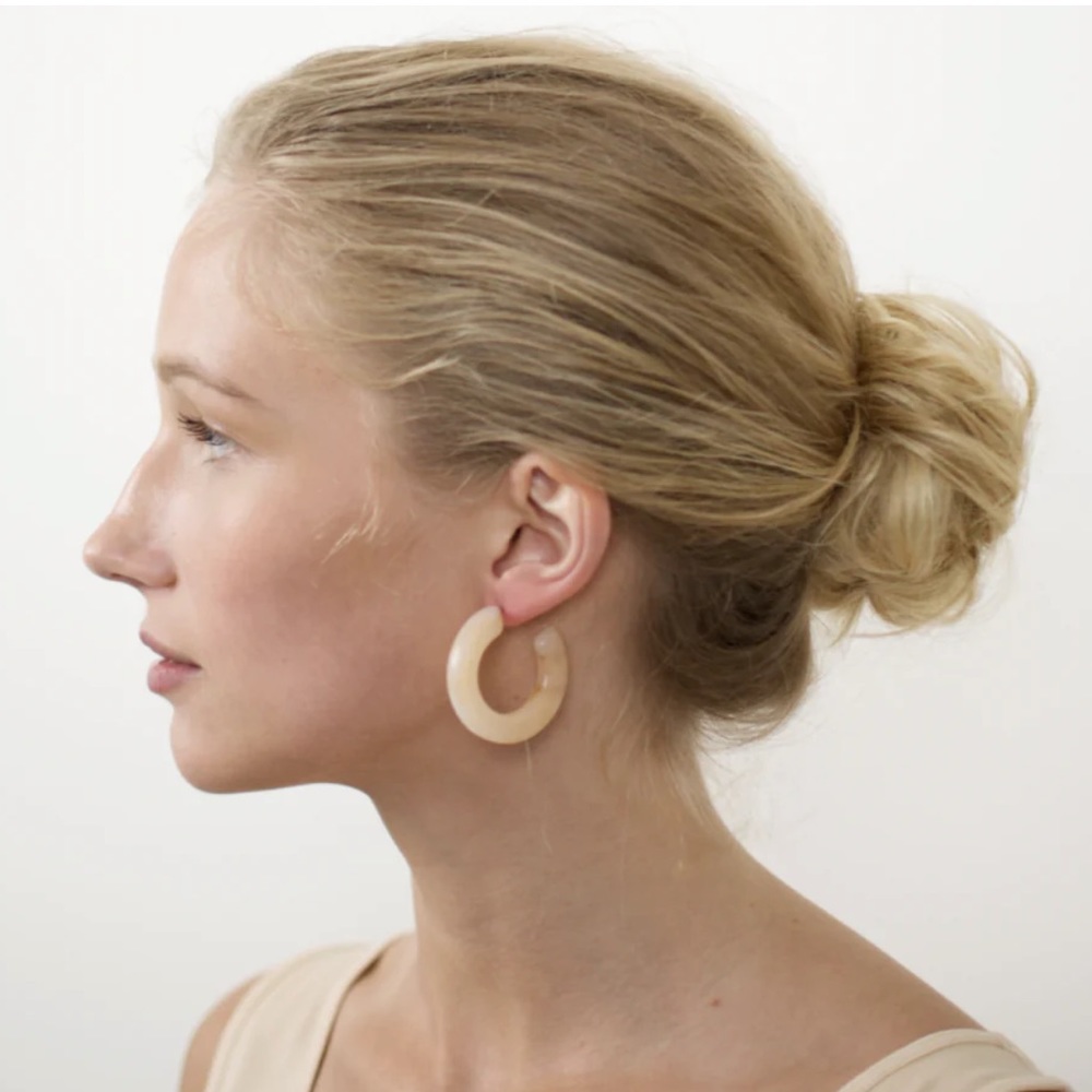 MACHETE Kate Hoops in Opal Acetate